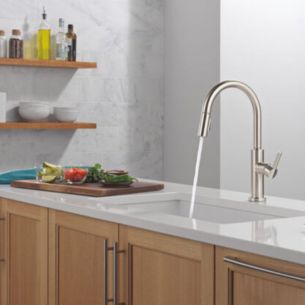 ברז מטבח ניקולי מעוגל DELTA